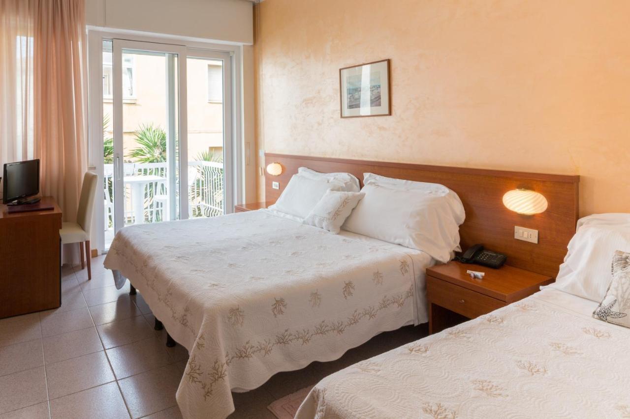 Corallo Wellness Hotel Diano Marina Exterior foto